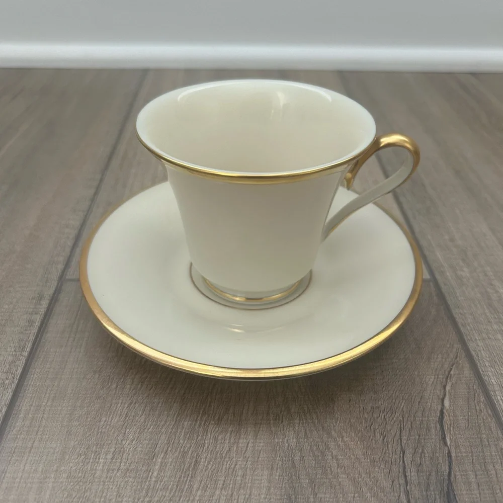 Lenox China Eternal Collection Teacup and Saucer (1 set)